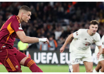 Europa League Roundup: Lille edge Roma as early kickoffs provide drama