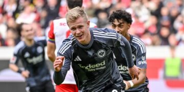 Grifo saves Freiburg late as Hoffenheim hit St. Pauli for three