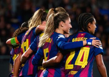 Women’s Champions League: Barcelona maintain top spot as Arsenal bottle to Bayern