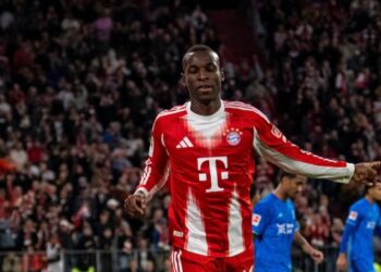 Bundlesliga: Bayern Munich outclass Leverkusen to extend winning streak as Leipzig thrash Stuggart