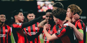 Midtjylland roll over Celtic to extend winning run as as Celta Vigo, Frieburg record wins away