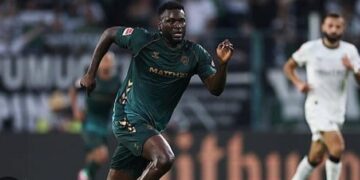 Bundesliga: Boniface’s Bremen beaten, Dortmund stay within Leipzig’s reach