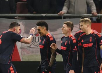 Igor Jesus late winner seals victory for Forest in Utretch, Betis punish Dinamo in Zagreb, Midtjylland stay solid at home.