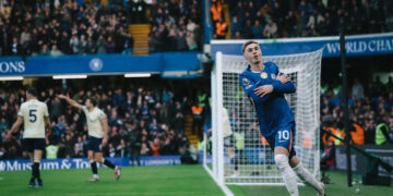 Chelsea end winless streak, Mo Salah returns as Ekitike shuts down Brighton.