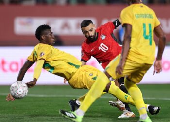 Mo Salah’s late strike powers Egypt over Zimbabwe as South Africa edge Angola to end 21 years opening game voodoo
