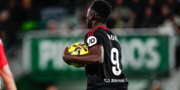 Akor Adams rescues Sevilla from defeat on return from AFCON