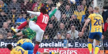 Quadruple chase on course as Eze fires Arsenal into FA Cup last eight