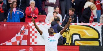 Akor Adams secures point for Sevilla in draw to Vallecano