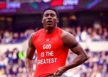 Awoniyi scores as Nottingham Forest pulls Tottenham close to the relegation zone