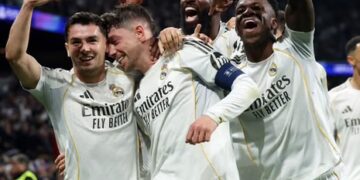 Valverde Hat-Trick Stuns City as Giants Clash in Champions League Openers