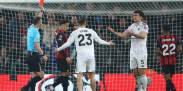 Red Card Drama and Missed Opportunities: 3 Lessons from the Manchester United Game