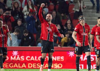 Elche Move Out of Relegation Zone as Sevilla’s Struggles Continue