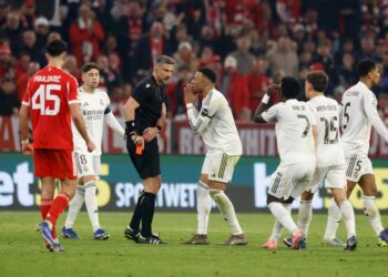 Bayern clinch semi-finals spot over Real Madrid in seven-goal Munich thriller