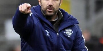 Fàbregas Commits Future to Como After Historic Champions League Qualification