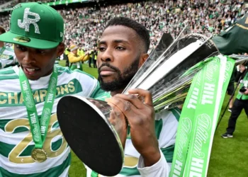 Get rid of him! – Former Aston Villa midfielder asks Celtic release Iheanacho