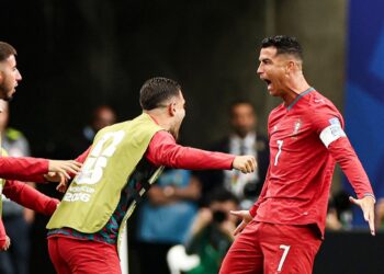Ronaldo reaches World Cup milestone as Portugal run Uzbekistan over
