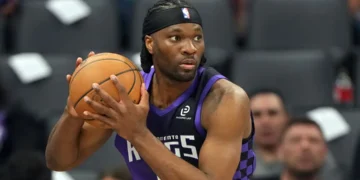 Sacramento Kings Re-Sign Nigeria’s Precious Achiuwa to Two-Year Contract