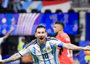 Argentina survive Egypt scare to reach World Cup quarterfinals in pulsating remontada