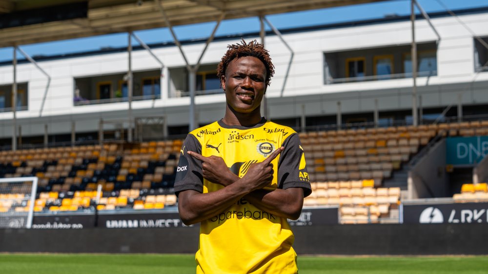 Nigerian youngster Seun Akanji signs long-term deal with Lillestrøm SK