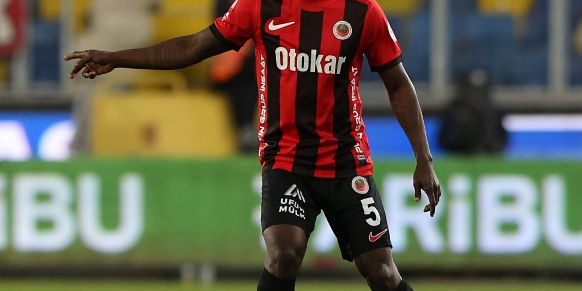 Etebo Returns to Competitive Football After Year-Long Injury Absence