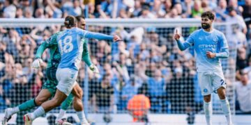 Man City seal comeback win as Brighton bruise Villa