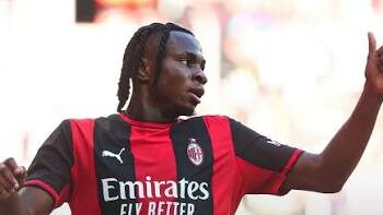 Chukwueze bags goal and assists as AC Milan outclass Manchester United