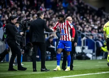 Diego Simeone apologises to Ademola Lookman
