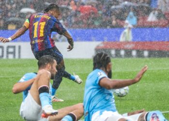 Rampage Raphinha on fire as Barcelona with PSV with five as Stuttgart ambush vikings