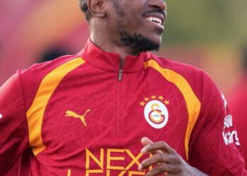 Victor Osimhen Returns to Training Ahead of Kasımpaşa, Barcelona Tests